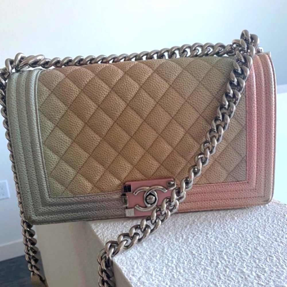Chanel Rainbow Quilted Caviar Boy Bag Medium-Limited Edition - Picture 3 of 5